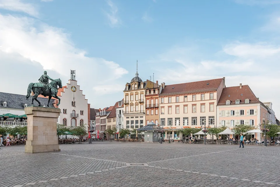Rathausplatz in Landau in der Pfalz